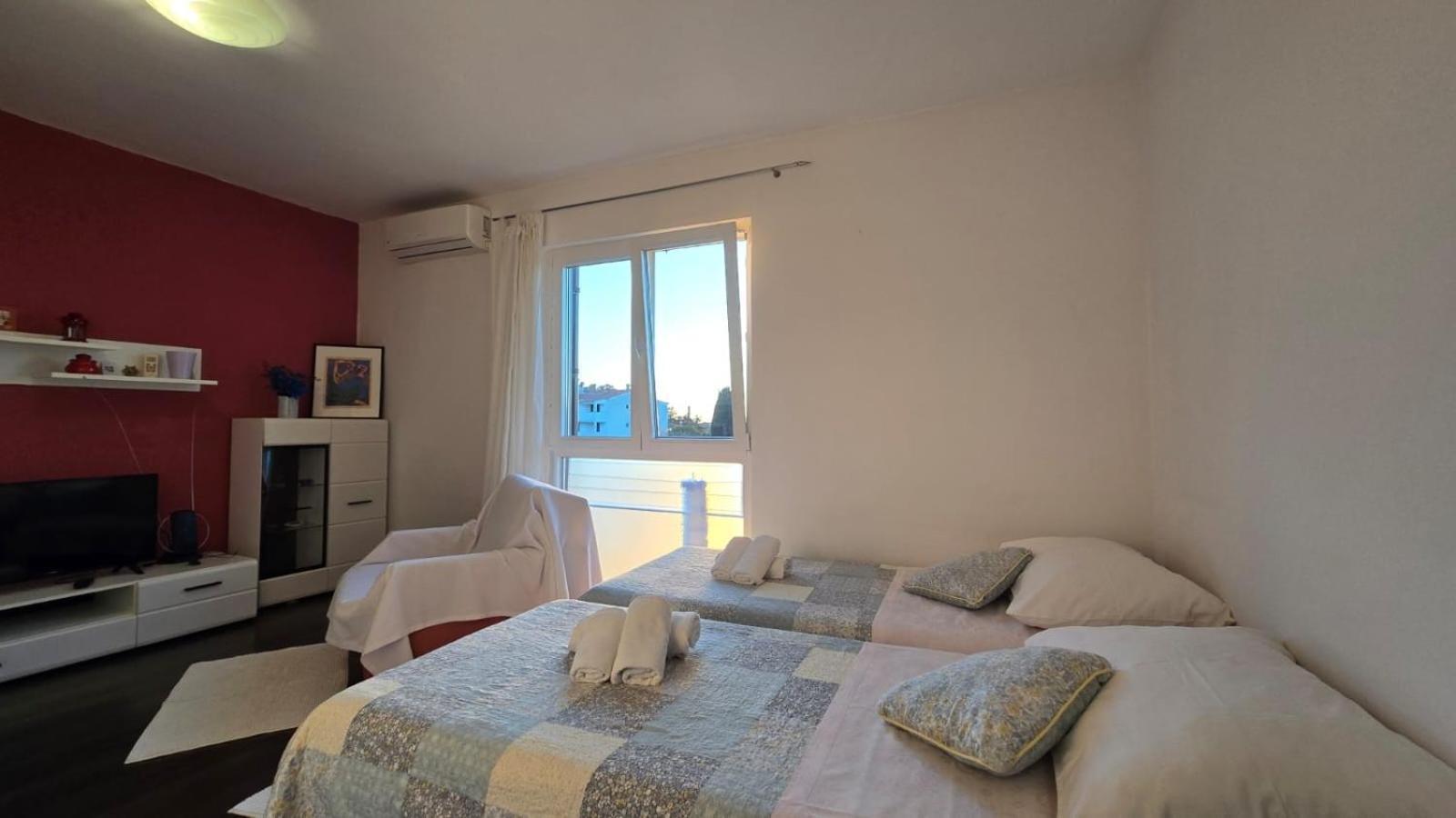 Studio Apartment Ljubica For 2 Persons 150M From The Beach Poreč Eksteriør bilde