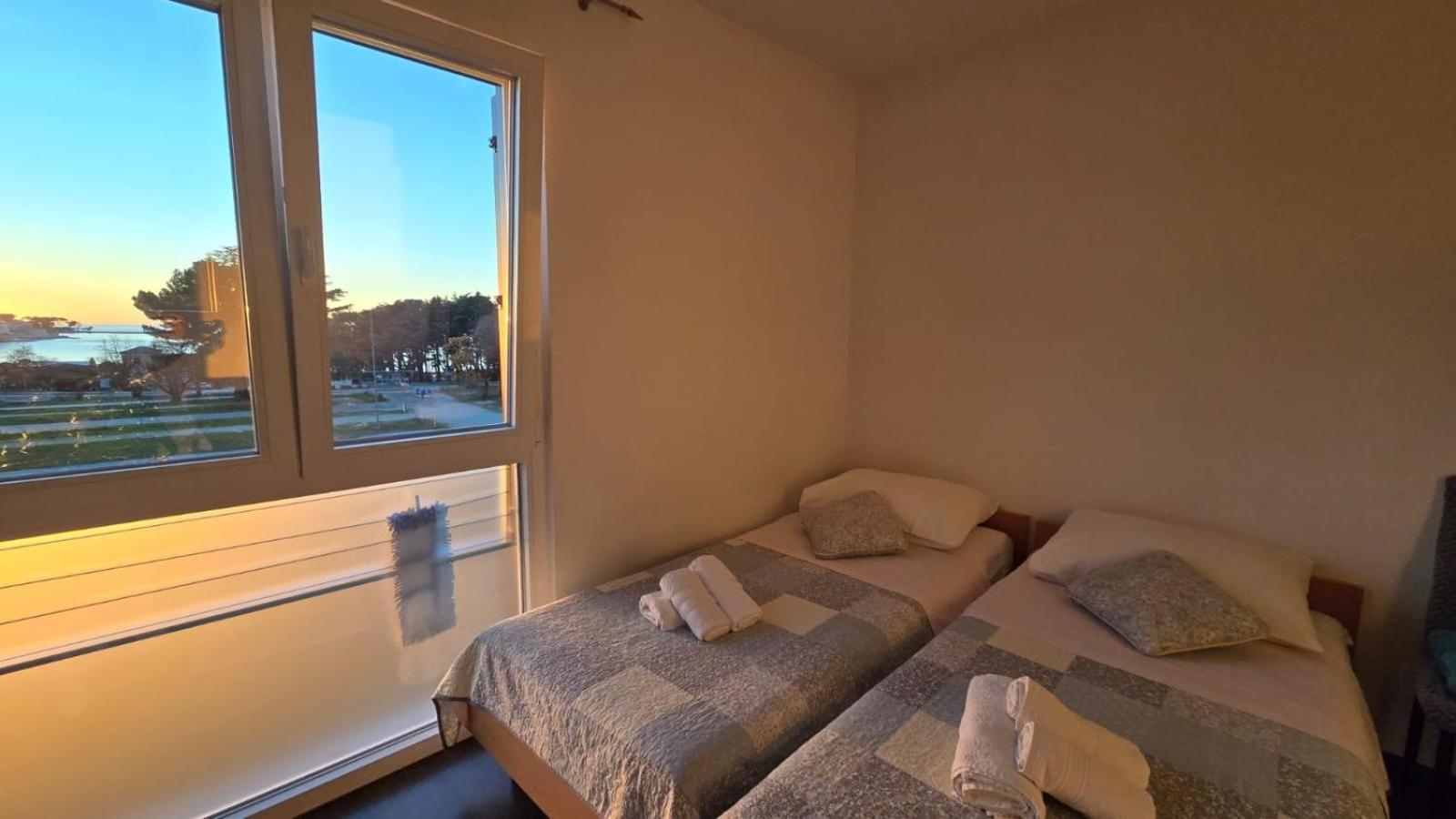 Studio Apartment Ljubica For 2 Persons 150M From The Beach Poreč Eksteriør bilde